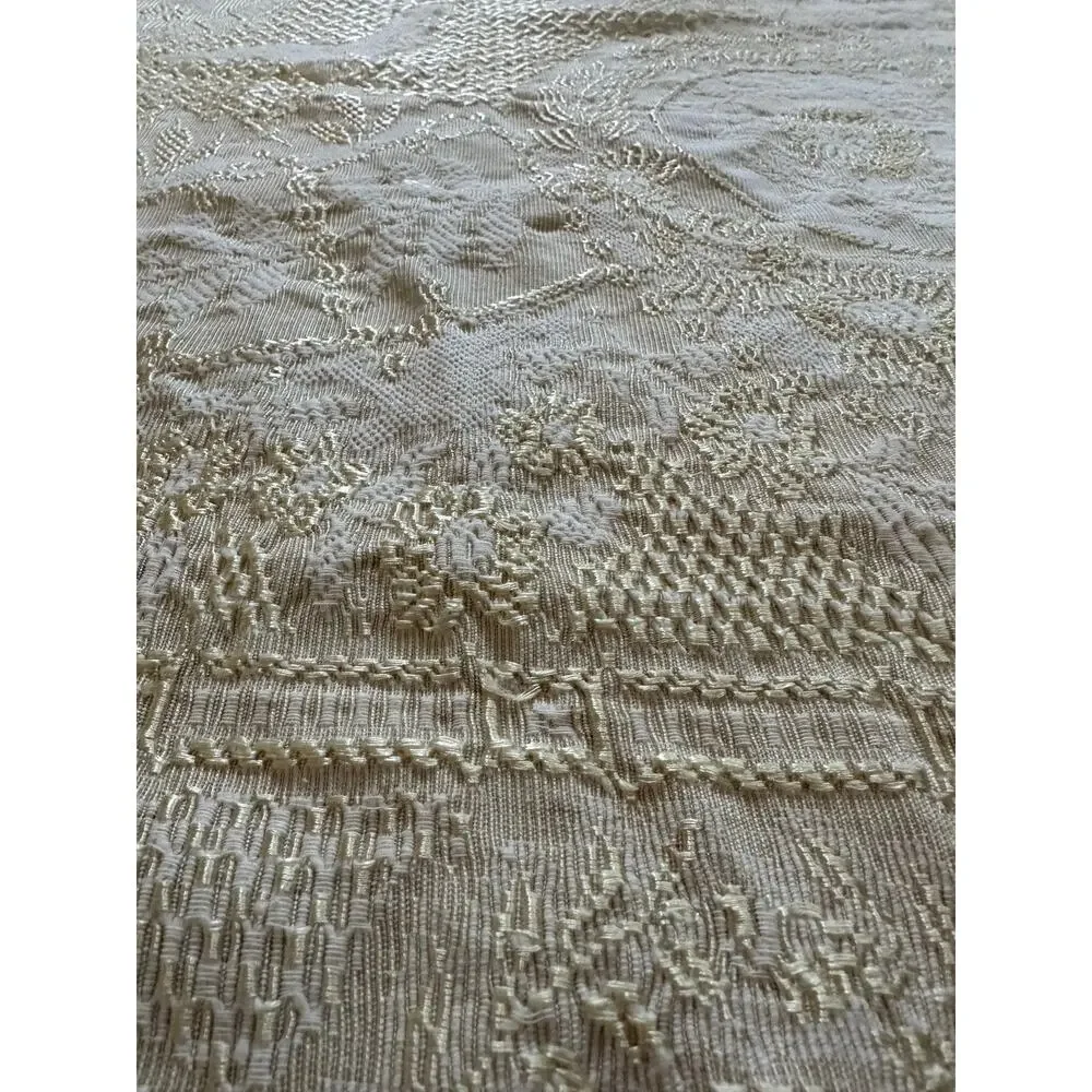 Vintage Damask Bedspread Fringesd Light yellow pale Jacquard twin/full 86x72”